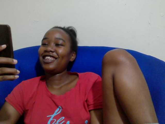 Lovenana live cam on BongaCams