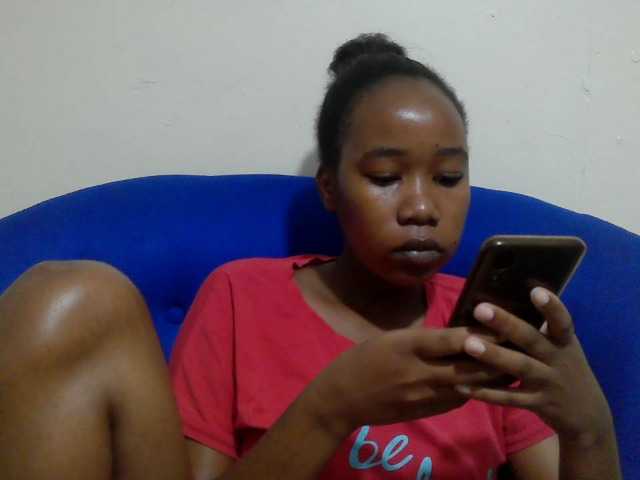 Lovenana live cam on BongaCams