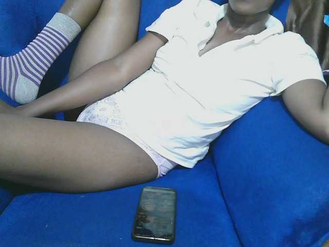 Lovenana live cam on BongaCams