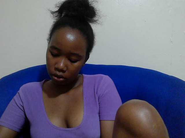 Lovenana live cam on BongaCams