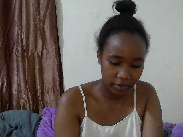 Lovenana live cam on BongaCams