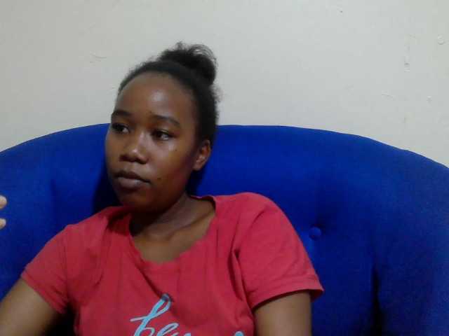 Lovenana live cam on BongaCams