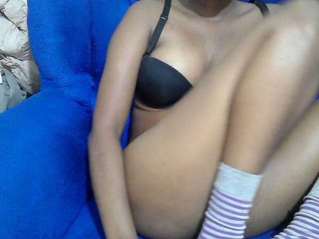 Lovenana — live female cam
