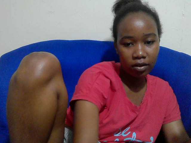 Lovenana en direct sur BongaCams