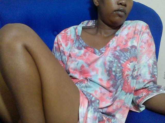 Lovenana live cam on BongaCams
