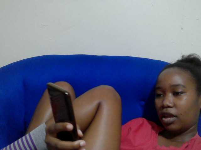 Lovenana live cam on BongaCams