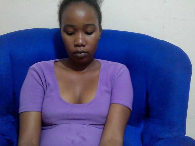 Lovenana live cam on BongaCams