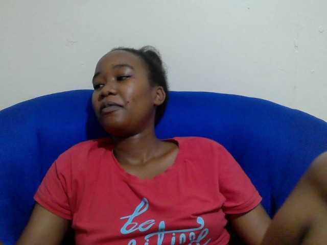 Lovenana live cam on BongaCams