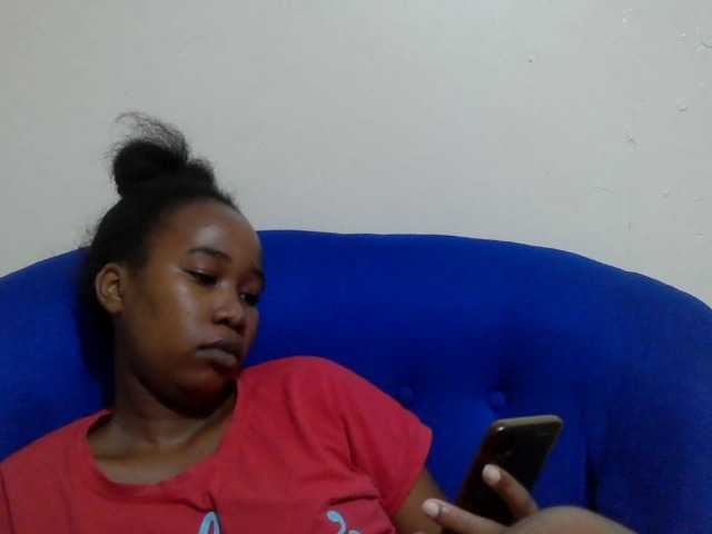 Lovenana live cam on BongaCams