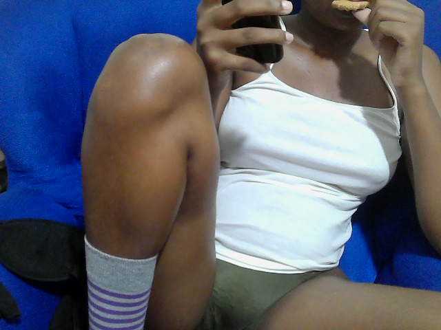 Lovenana live cam on BongaCams