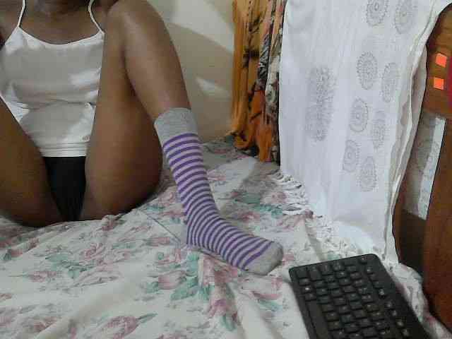 lovenana's live room