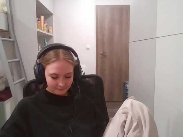 MatildaMccorey live cam on BongaCams