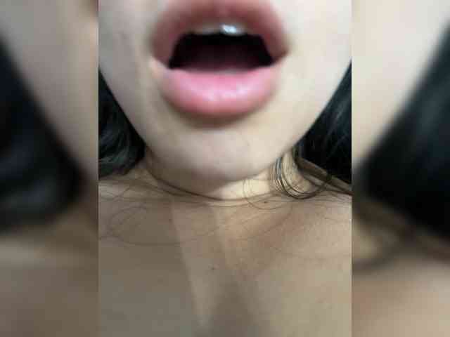 Coupleshowww webcam