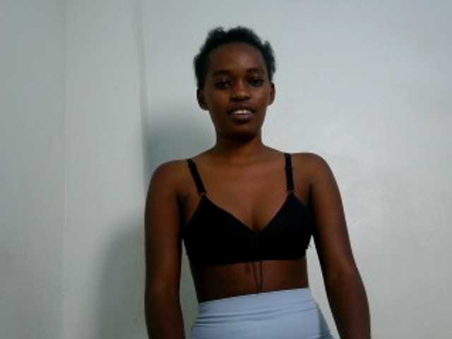 Sluttynanciee live cam on BongaCams