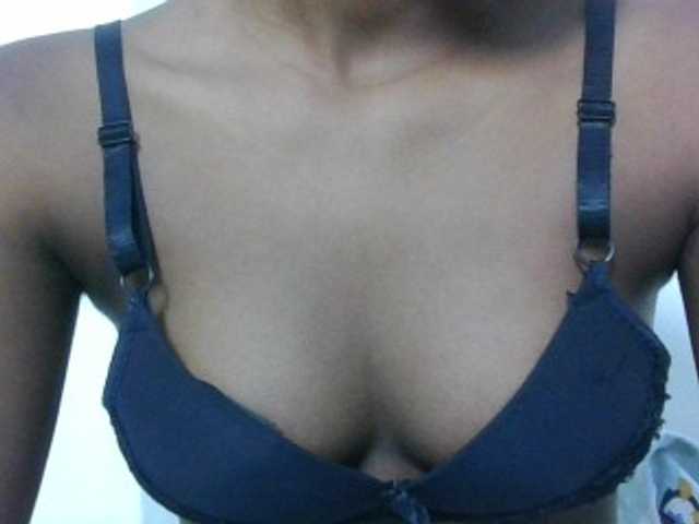 Sluttynanciee live cam on BongaCams