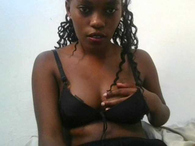 Sluttynanciee live cam on BongaCams