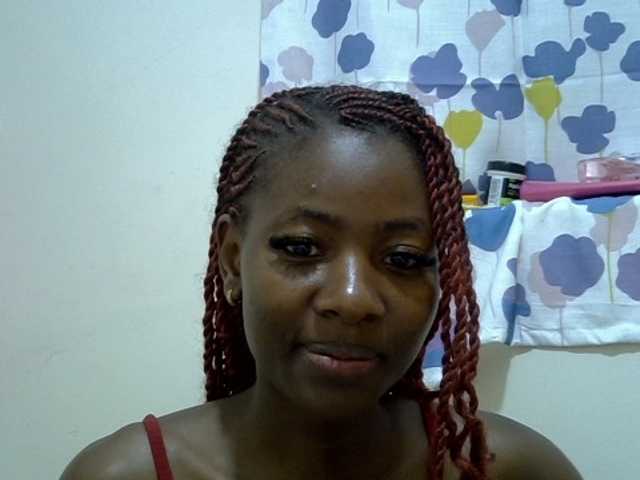 sexydona live cam on BongaCams