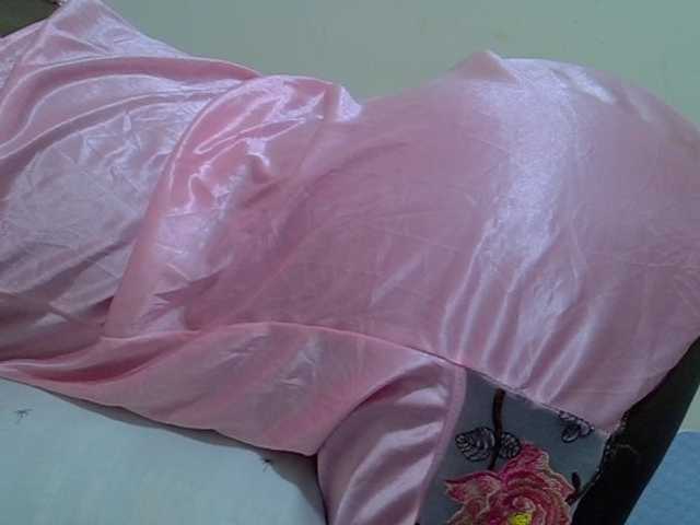 sexydona live cam on BongaCams