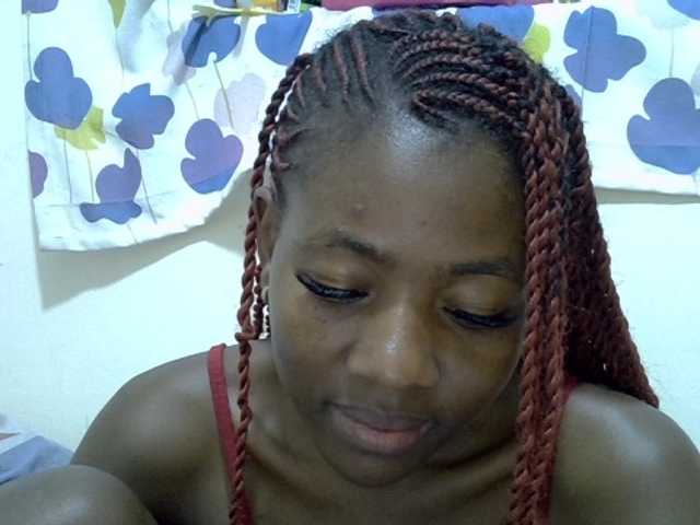 sexydona live cam on BongaCams