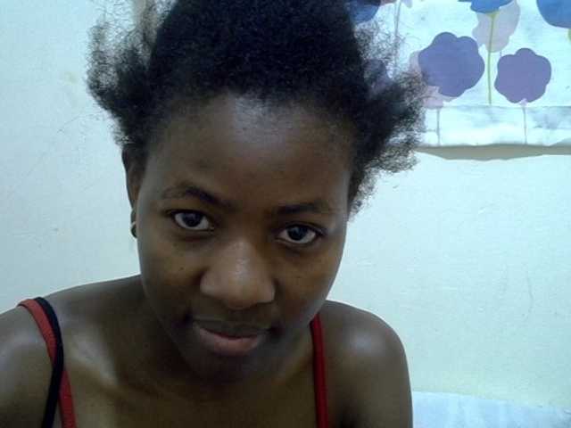sexydona, live now on BongaCams