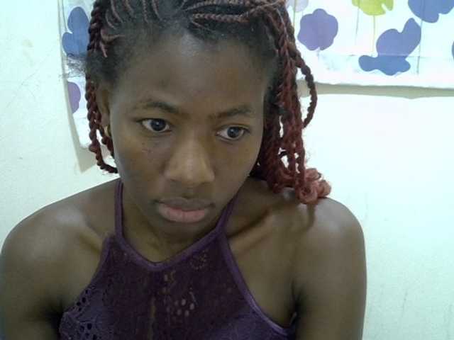 sexydona live cam on BongaCams