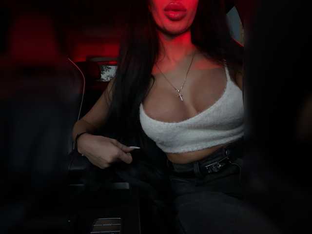 LuxeMia1