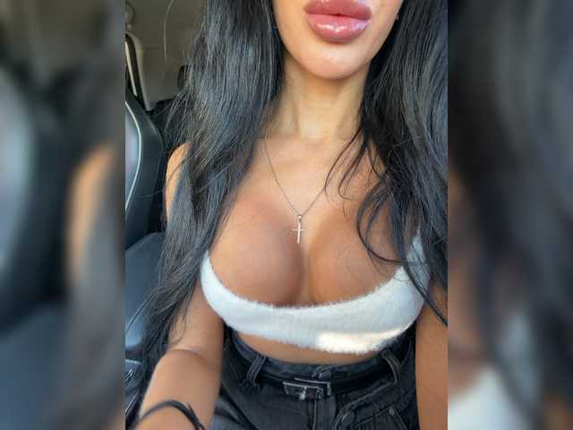 LuxeMia1