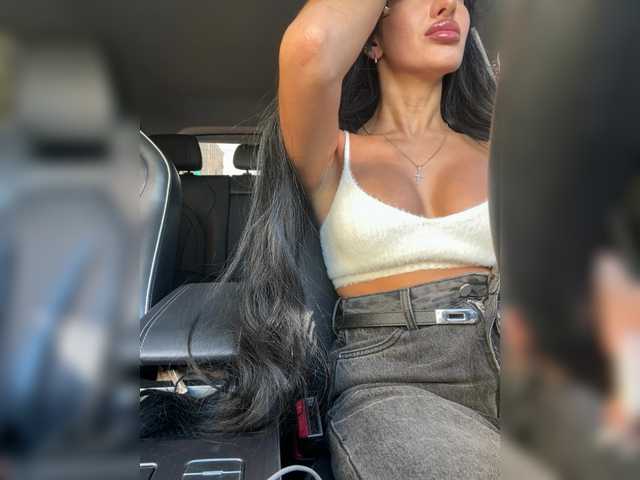 LuxeMia1