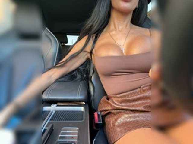 LuxeMia1