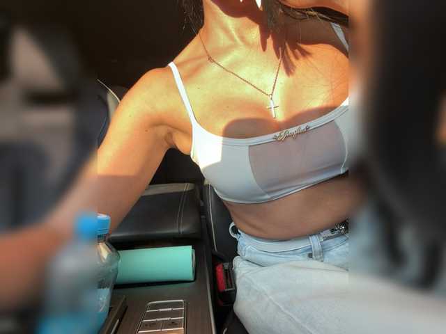 LuxeMia1