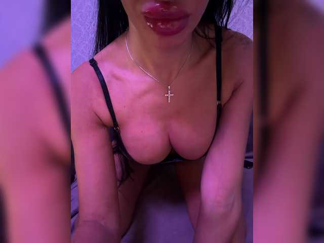 LuxeMia1