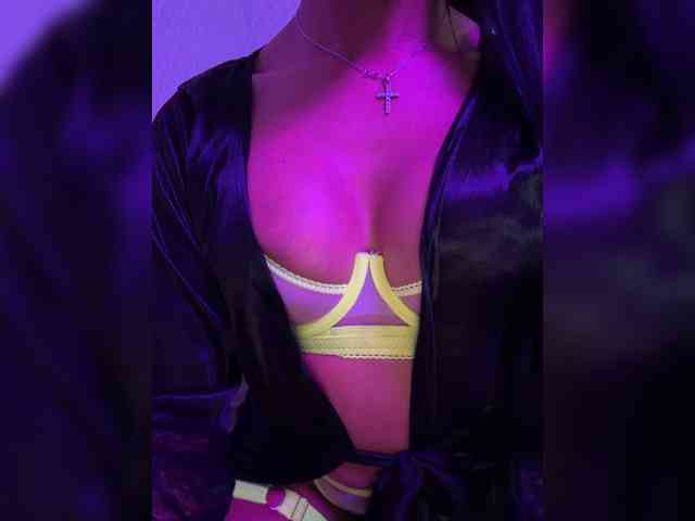 LuxeMia1