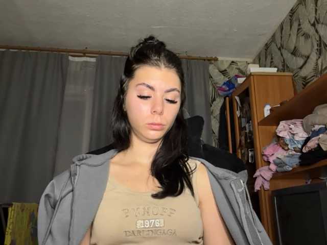 MargarettBewley live cam on BongaCams