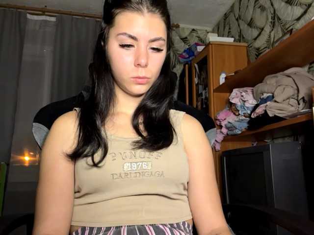 MargarettBewley live cam on BongaCams