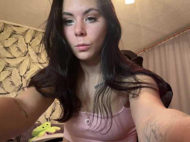 MargarettBewley live cam on BongaCams