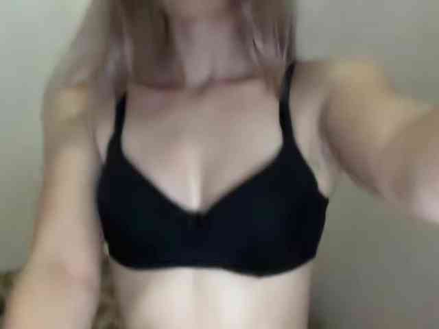 Kissika's cam show statistics and live stream