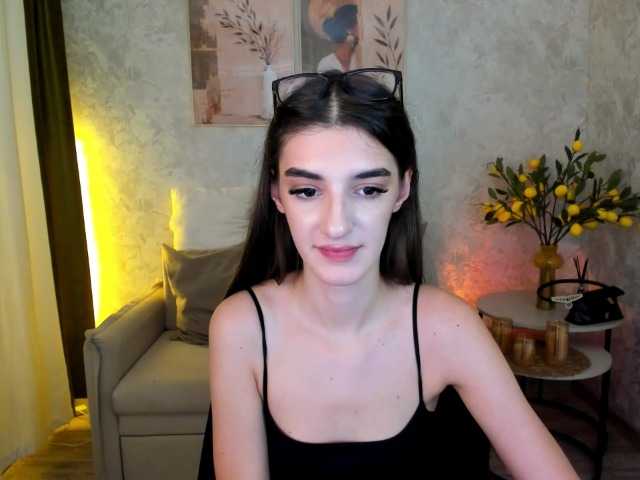 SabrinaWayne live cam on BongaCams