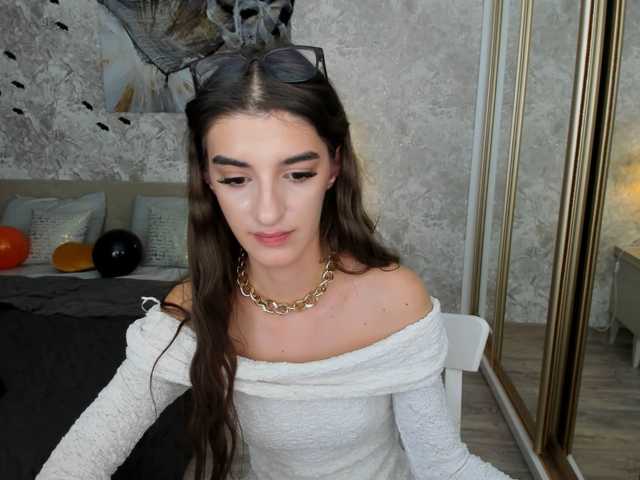 SabrinaWayne live cam on BongaCams