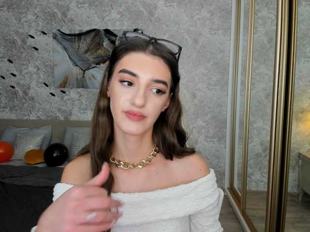 SabrinaWayne live cam on BongaCams