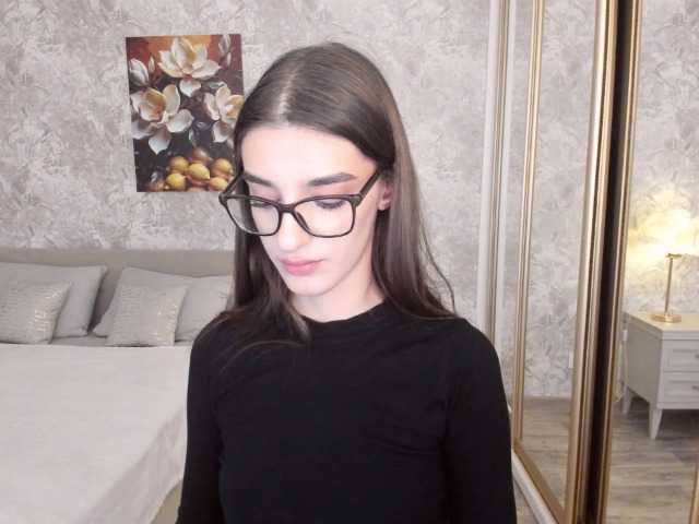 SabrinaWayne live cam on BongaCams