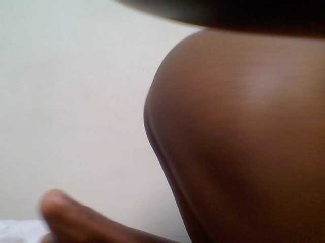 slutty-vicky90 live cam on BongaCams