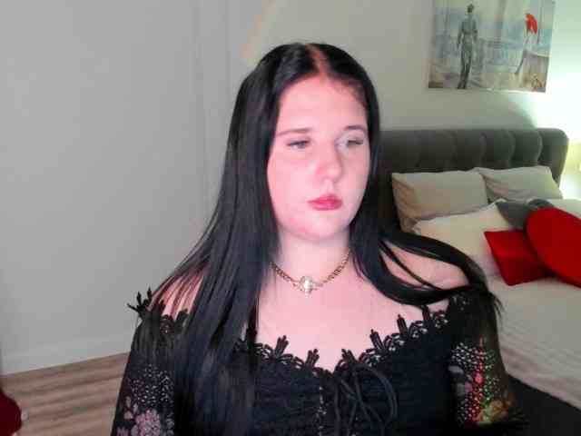 SmilingGirl webcam