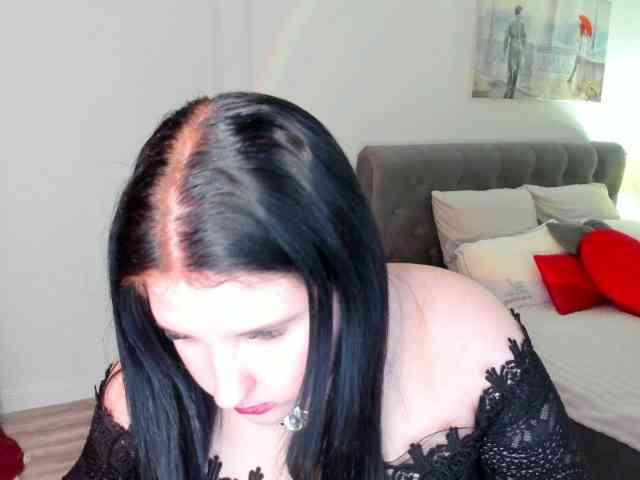 SmilingGirl webcam