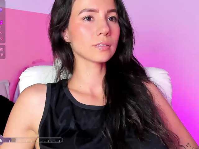 Laylaqueen live cam