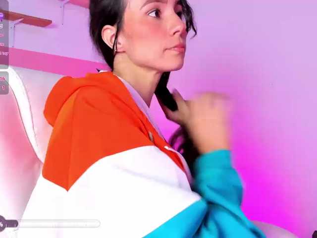 Sailyn1 live cam on BongaCams