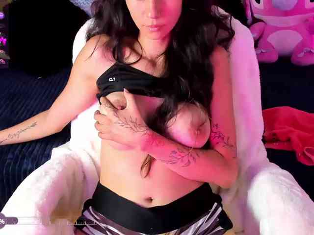 laylaqueen