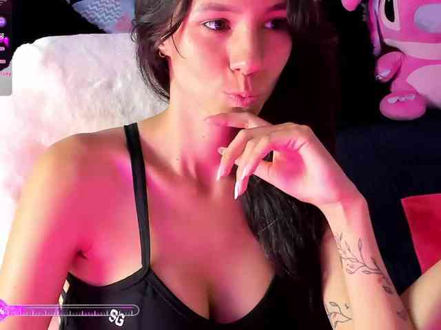 laylaqueen webcam