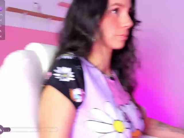 laylaqueen webcam