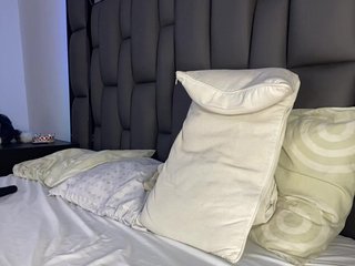 -Sthef-castle- Porn Show