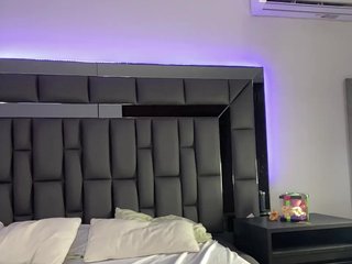 -Sthef-castle- Porn Show